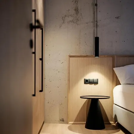 Lebe'oetz - Ferienapartmenthaus Im Zentrum Von דירה אוץ