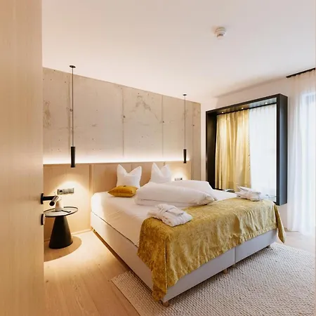 Apartment Lebe'oetz - Ferienapartmenthaus Im Zentrum Von Oetz