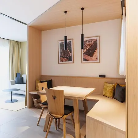 Apartment Lebe'oetz - Ferienapartmenthaus Im Zentrum Von
