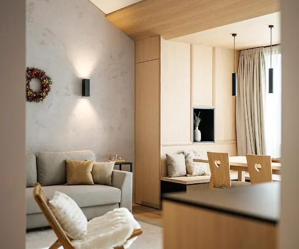 Lebe'oetz - Ferienapartmenthaus Im Zentrum Von Oetz