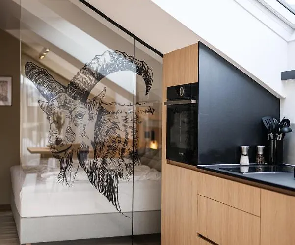 Lebe'oetz - Ferienapartmenthaus Im Zentrum Von Apartman