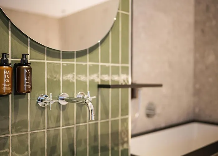 Lebe'oetz - Ferienapartmenthaus Im Zentrum Von Apartment *