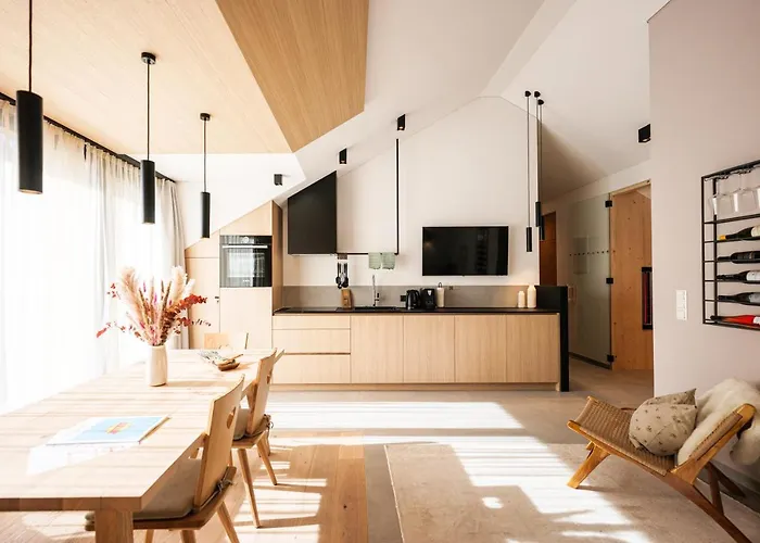 Lebe'oetz - Ferienapartmenthaus Im Zentrum Von Oetz