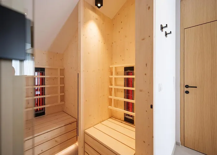 Lebe'oetz - Ferienapartmenthaus Im Zentrum Von * Oetz