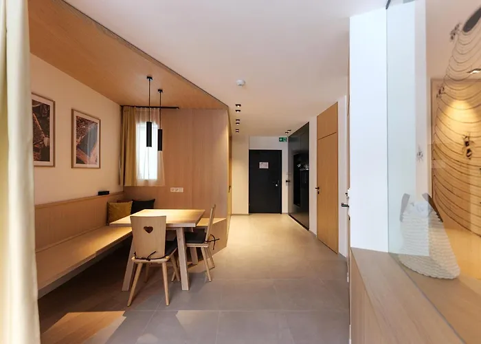 Lebe'oetz - Ferienapartmenthaus Im Zentrum Von