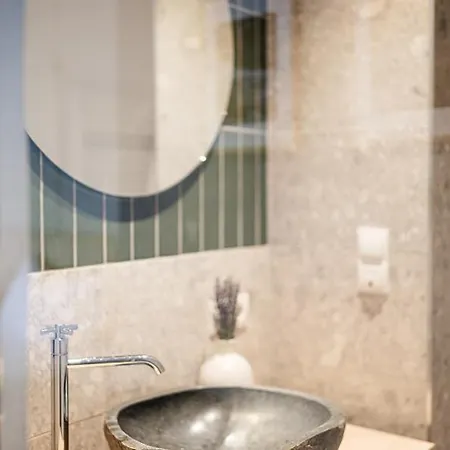 Lebe'oetz - Ferienapartmenthaus Im Zentrum Von Oetz