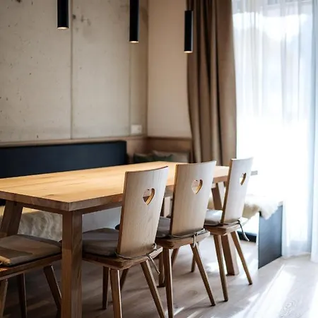 Lebe'oetz - Ferienapartmenthaus Im Zentrum Von *