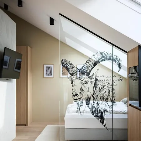 Lebe'oetz - Ferienapartmenthaus Im Zentrum Von Apartman *