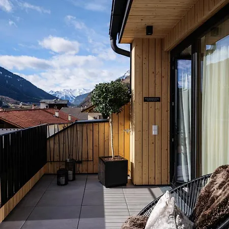 Lebe'oetz - Ferienapartmenthaus Im Zentrum Von * Oetz