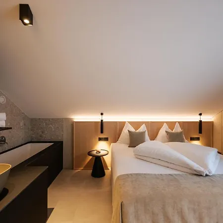 Lebe'oetz - Ferienapartmenthaus Im Zentrum Von Apartman Oetz