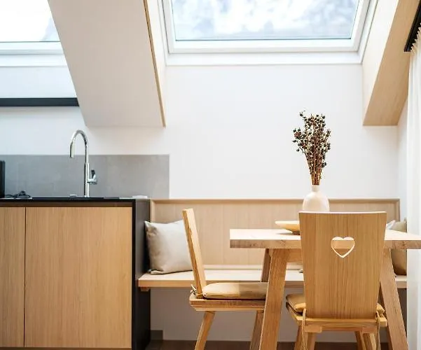 Апартаменты Lebe'oetz - Ferienapartmenthaus Im Zentrum Von